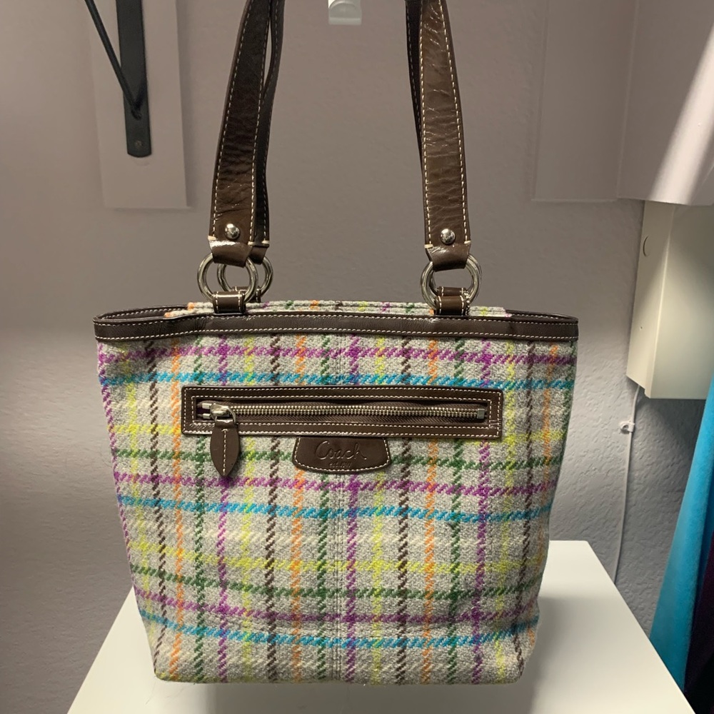 Coach tweed shoulder bag